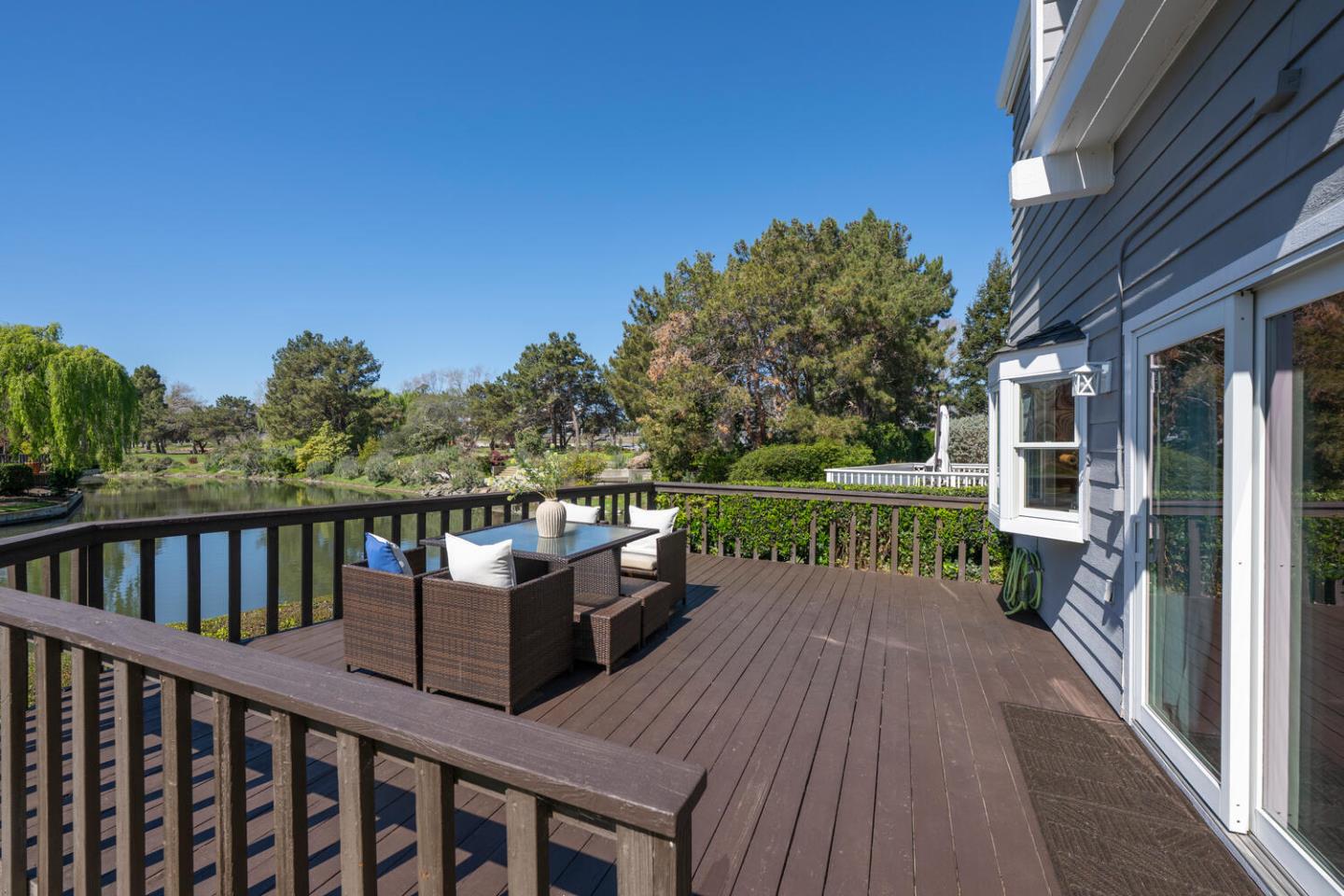 Detail Gallery Image 55 of 67 For 716 Newport Cir, Redwood City,  CA 94065 - 3 Beds | 2/1 Baths