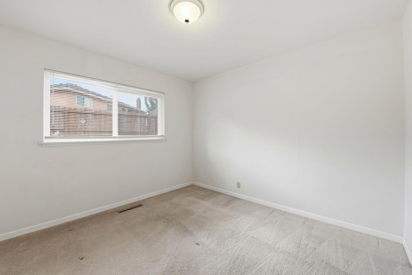 Detail Gallery Image 24 of 43 For 2767 Winchester Dr, Hayward,  CA 94541 - 4 Beds | 2 Baths