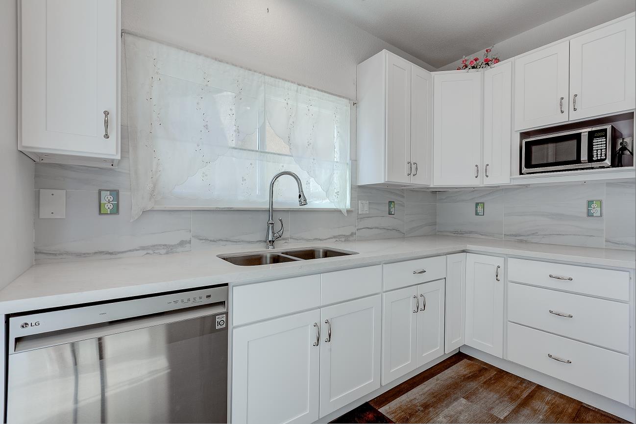 Detail Gallery Image 12 of 41 For 33049 Alicante Ter #67,  Union City,  CA 94587 - 3 Beds | 2/1 Baths