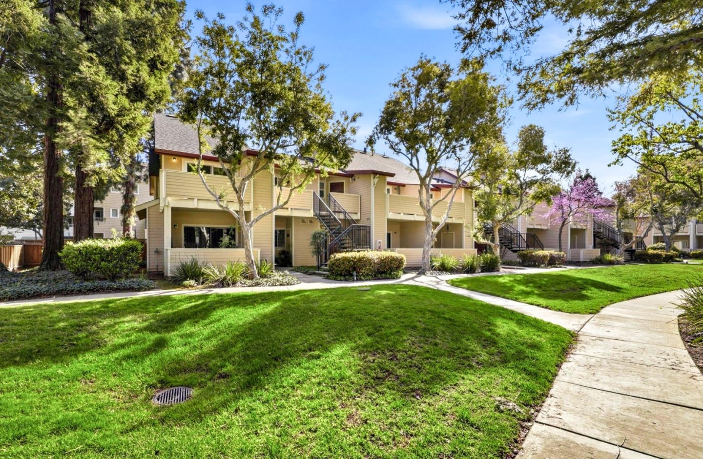 Detail Gallery Image 24 of 27 For 1066 Cedar Gables Dr, San Jose,  CA 95118 - 2 Beds | 2 Baths