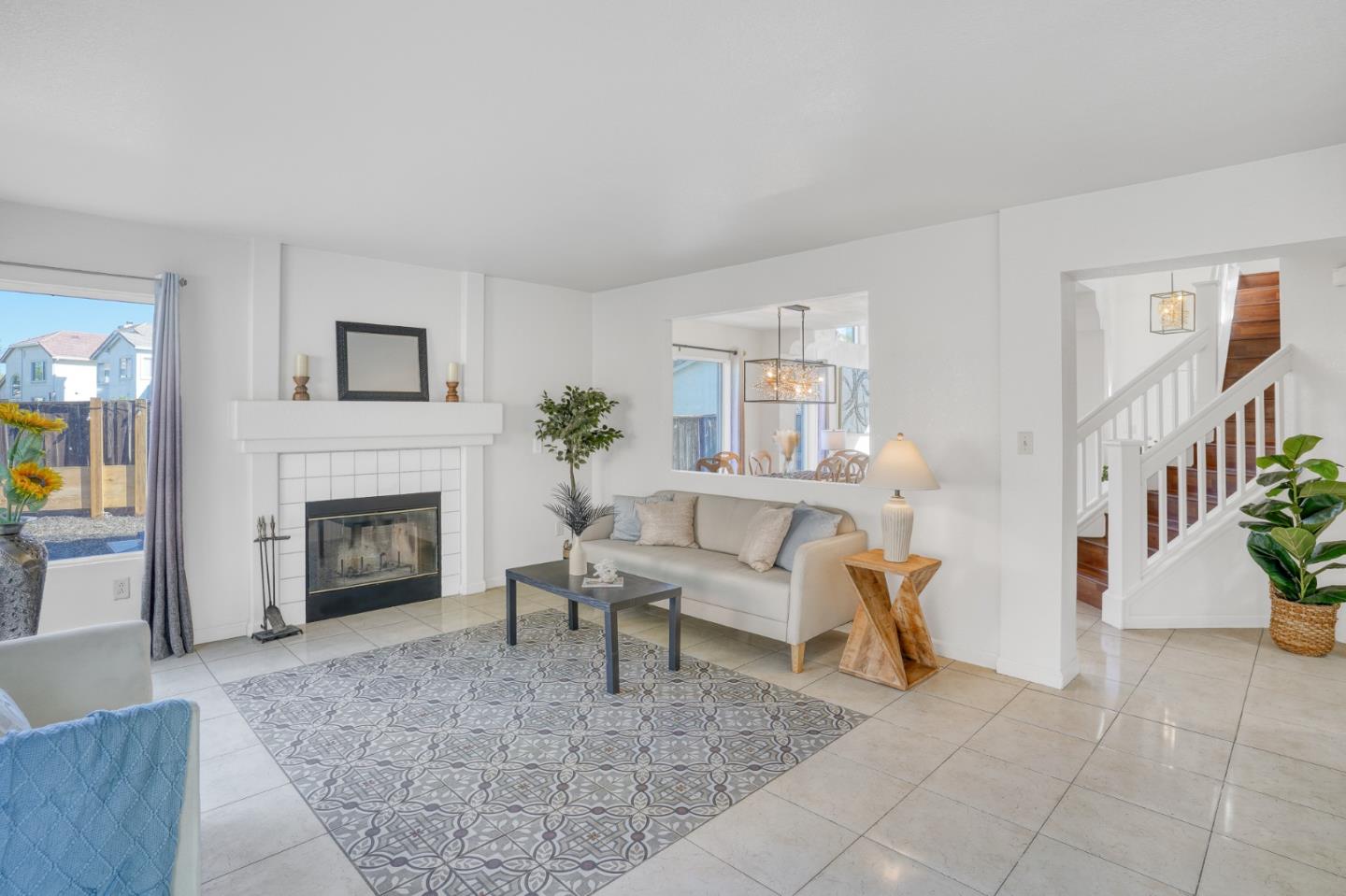 Detail Gallery Image 16 of 50 For 4508 Muledeer Ct, Antioch,  CA 94509 - 4 Beds | 2/1 Baths