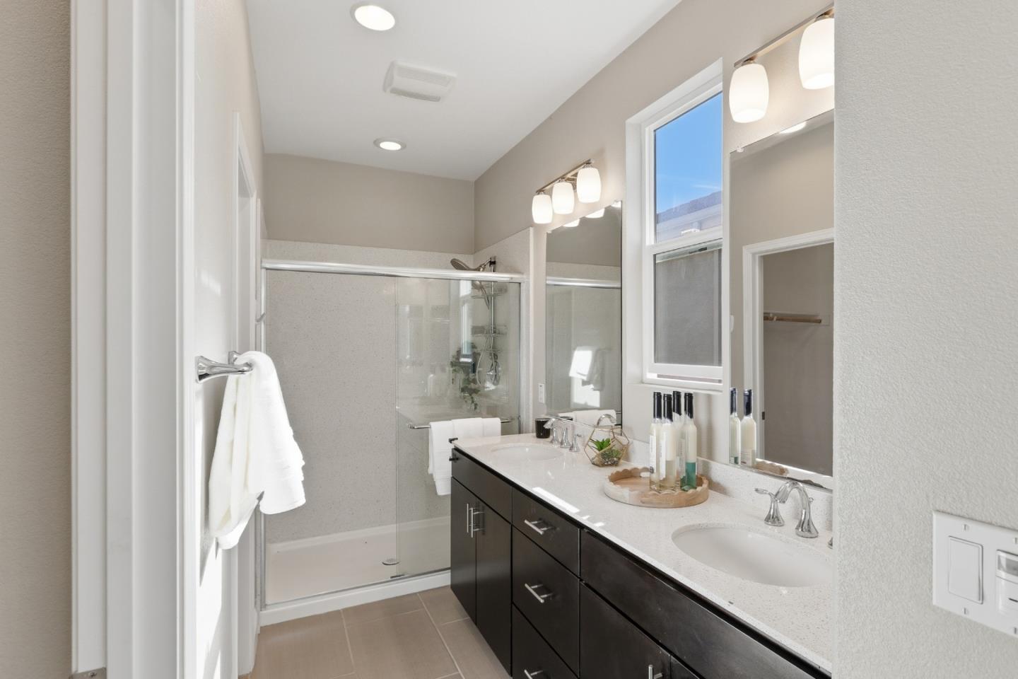 Detail Gallery Image 21 of 45 For 783 Opie Ct, San Jose,  CA 95133 - 4 Beds | 3/1 Baths