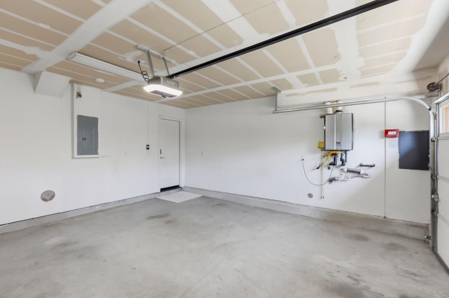 Detail Gallery Image 36 of 45 For 783 Opie Ct, San Jose,  CA 95133 - 4 Beds | 3/1 Baths