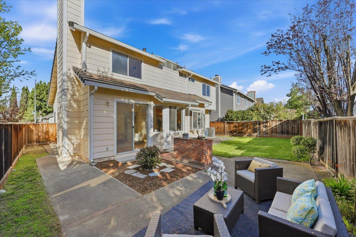 Detail Gallery Image 24 of 27 For 1287 Hazlett Ct, San Jose,  CA 95131 - 4 Beds | 2/1 Baths