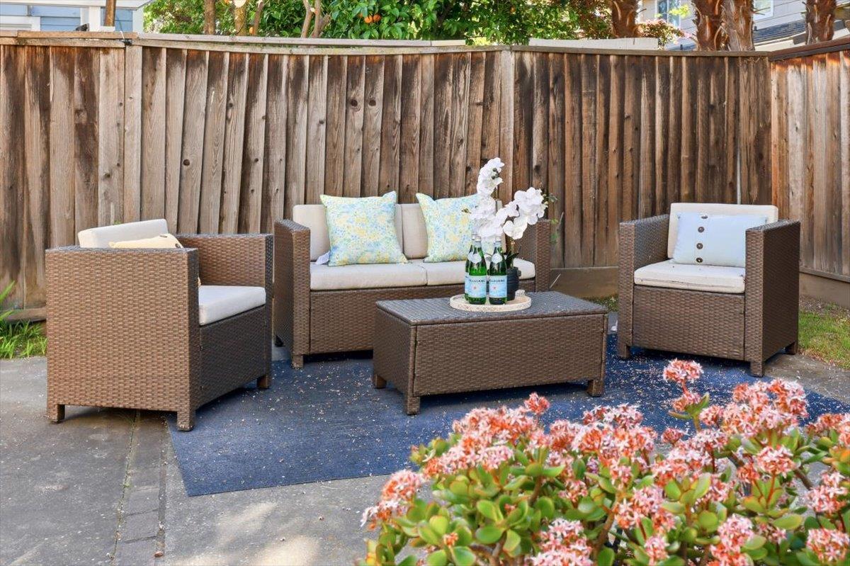 Detail Gallery Image 25 of 27 For 1287 Hazlett Ct, San Jose,  CA 95131 - 4 Beds | 2/1 Baths