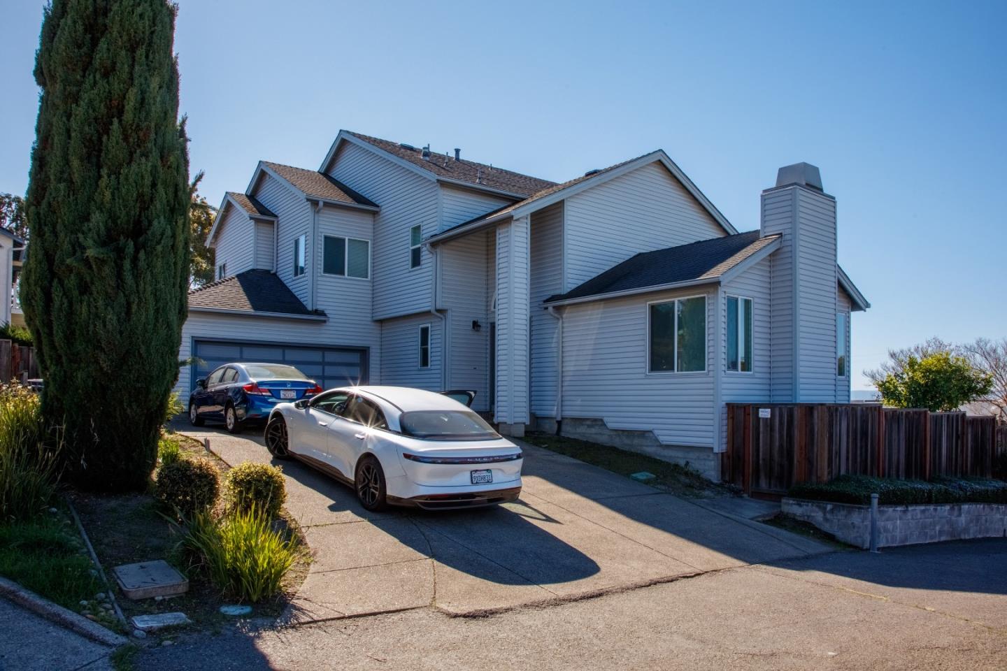 Front Image Thumbnail for ML82038520