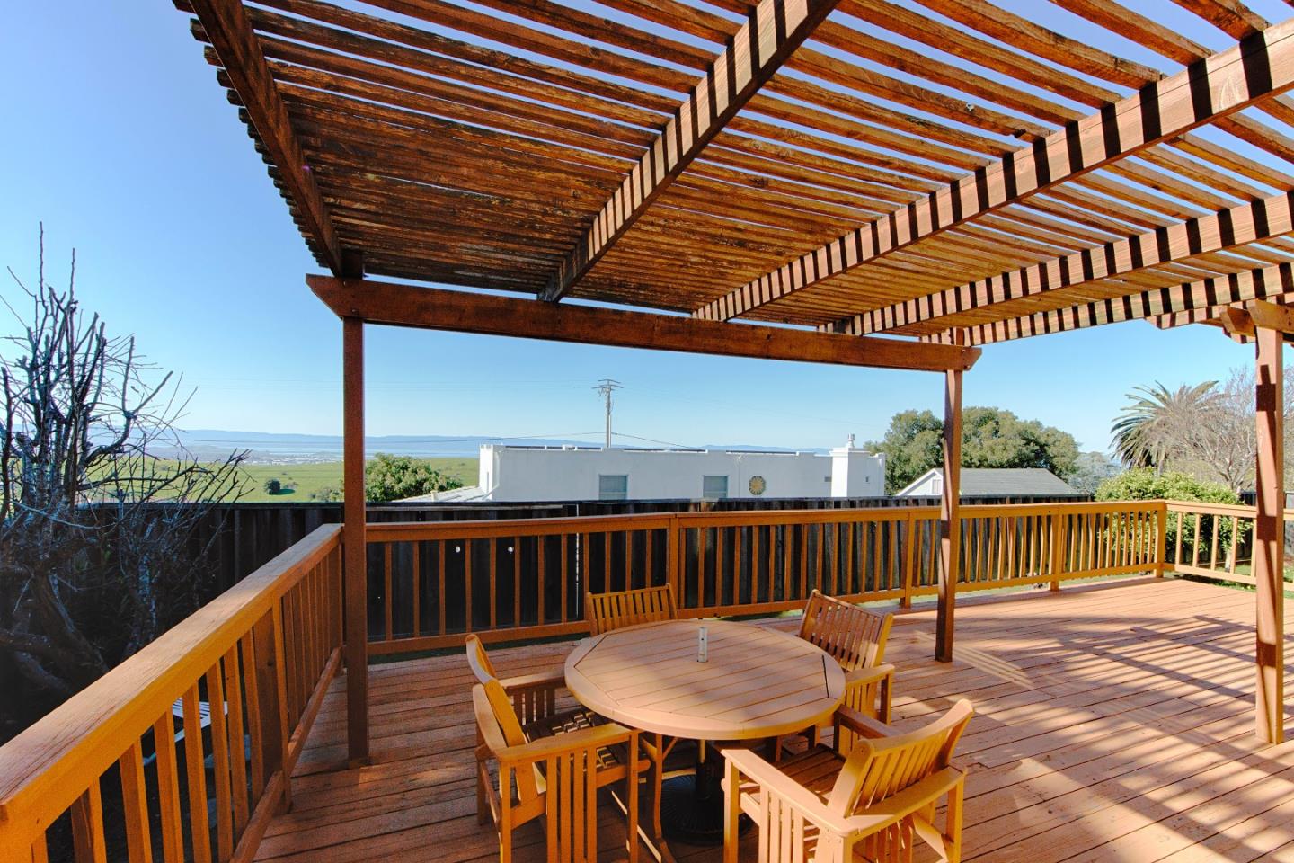 Detail Gallery Image 33 of 60 For 26854 Grandview Ave, Hayward,  CA 94542 - 4 Beds | 2/1 Baths