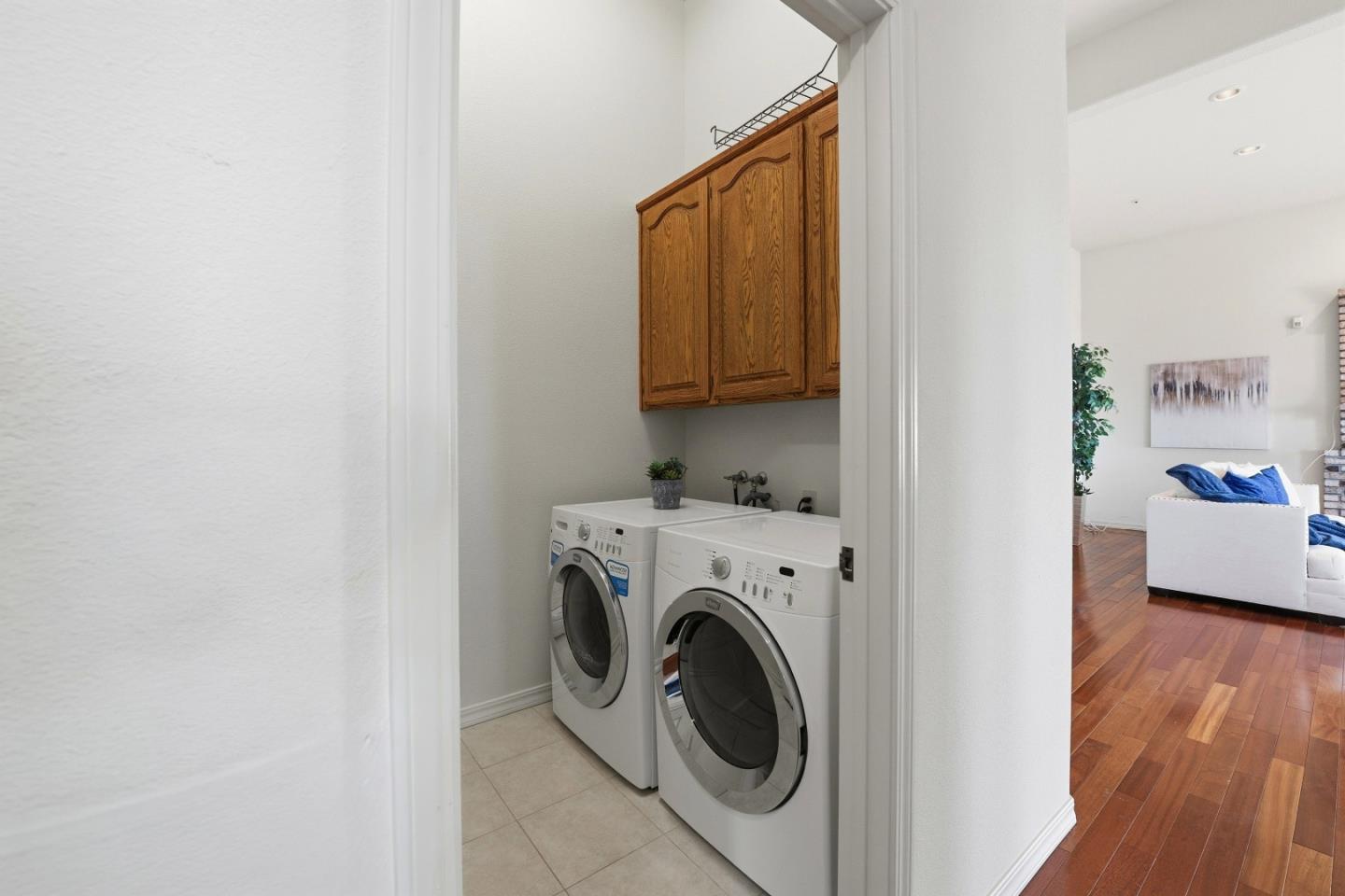 Detail Gallery Image 34 of 60 For 26854 Grandview Ave, Hayward,  CA 94542 - 4 Beds | 2/1 Baths