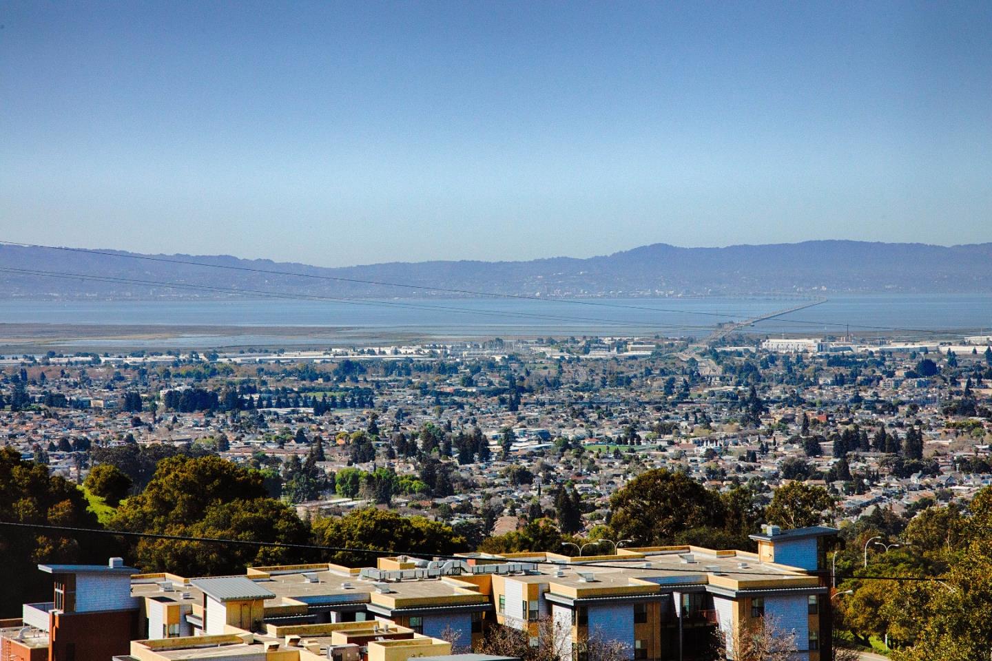 Detail Gallery Image 41 of 60 For 26854 Grandview Ave, Hayward,  CA 94542 - 4 Beds | 2/1 Baths