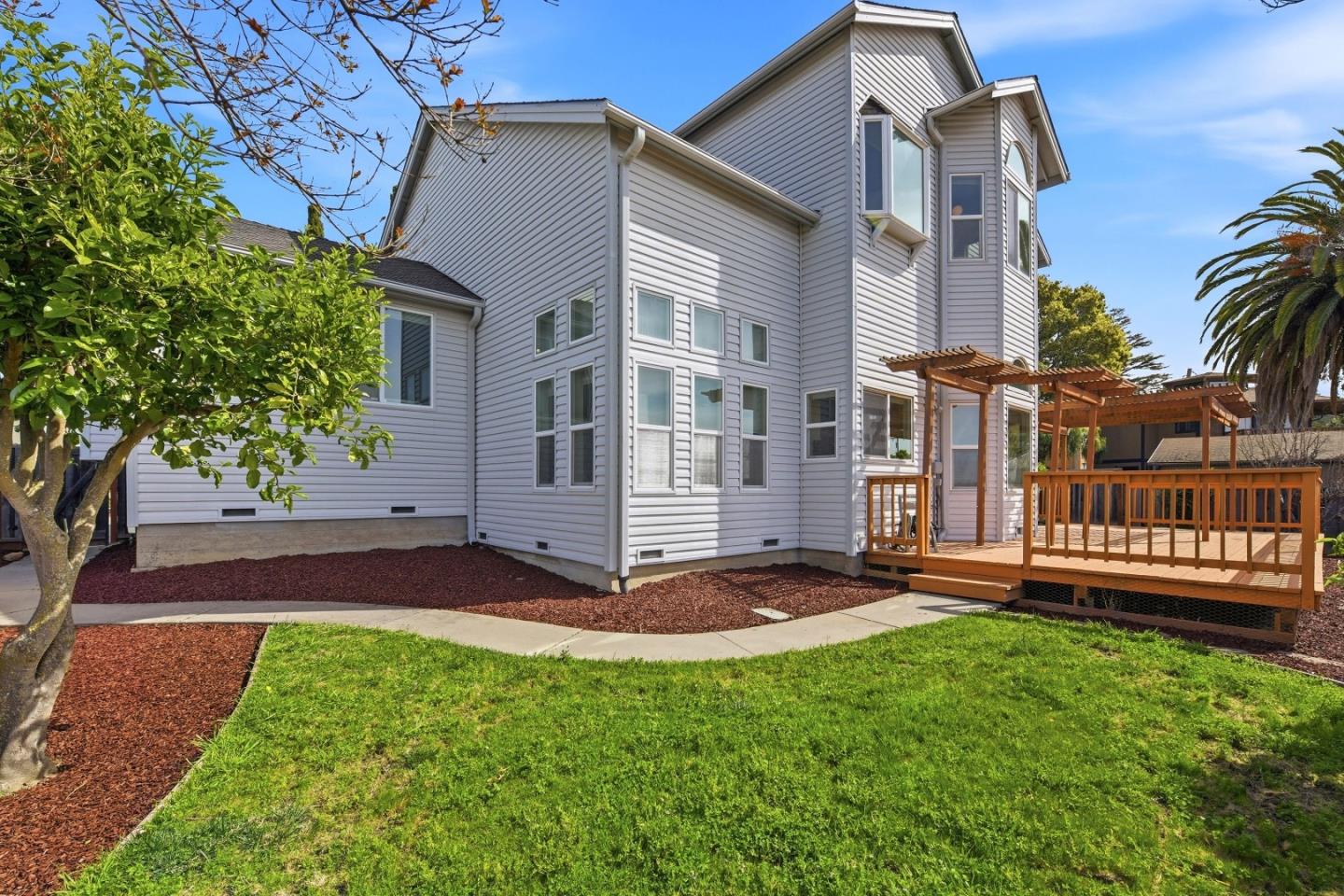 Detail Gallery Image 56 of 60 For 26854 Grandview Ave, Hayward,  CA 94542 - 4 Beds | 2/1 Baths