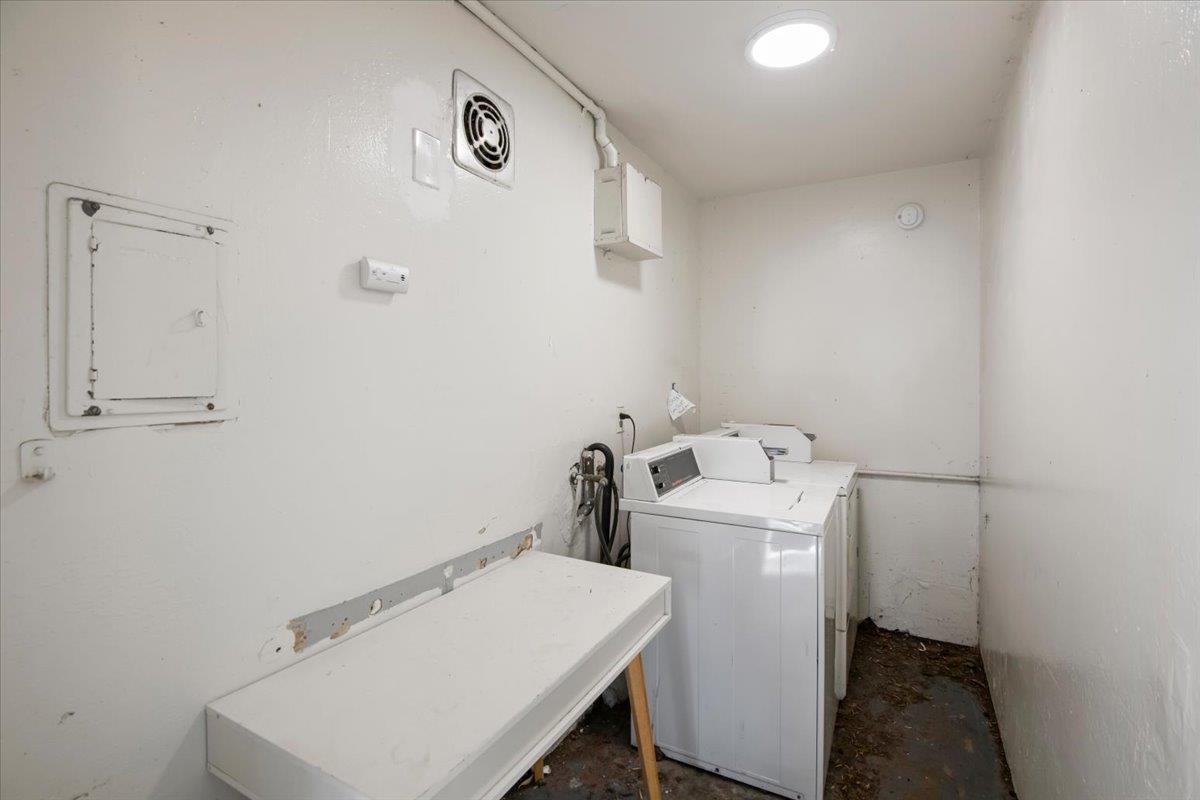 Detail Gallery Image 12 of 19 For 4121 Opal St, Oakland,  CA 94609 - – Beds | – Baths