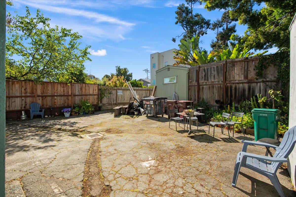 Detail Gallery Image 13 of 19 For 4121 Opal St, Oakland,  CA 94609 - – Beds | – Baths