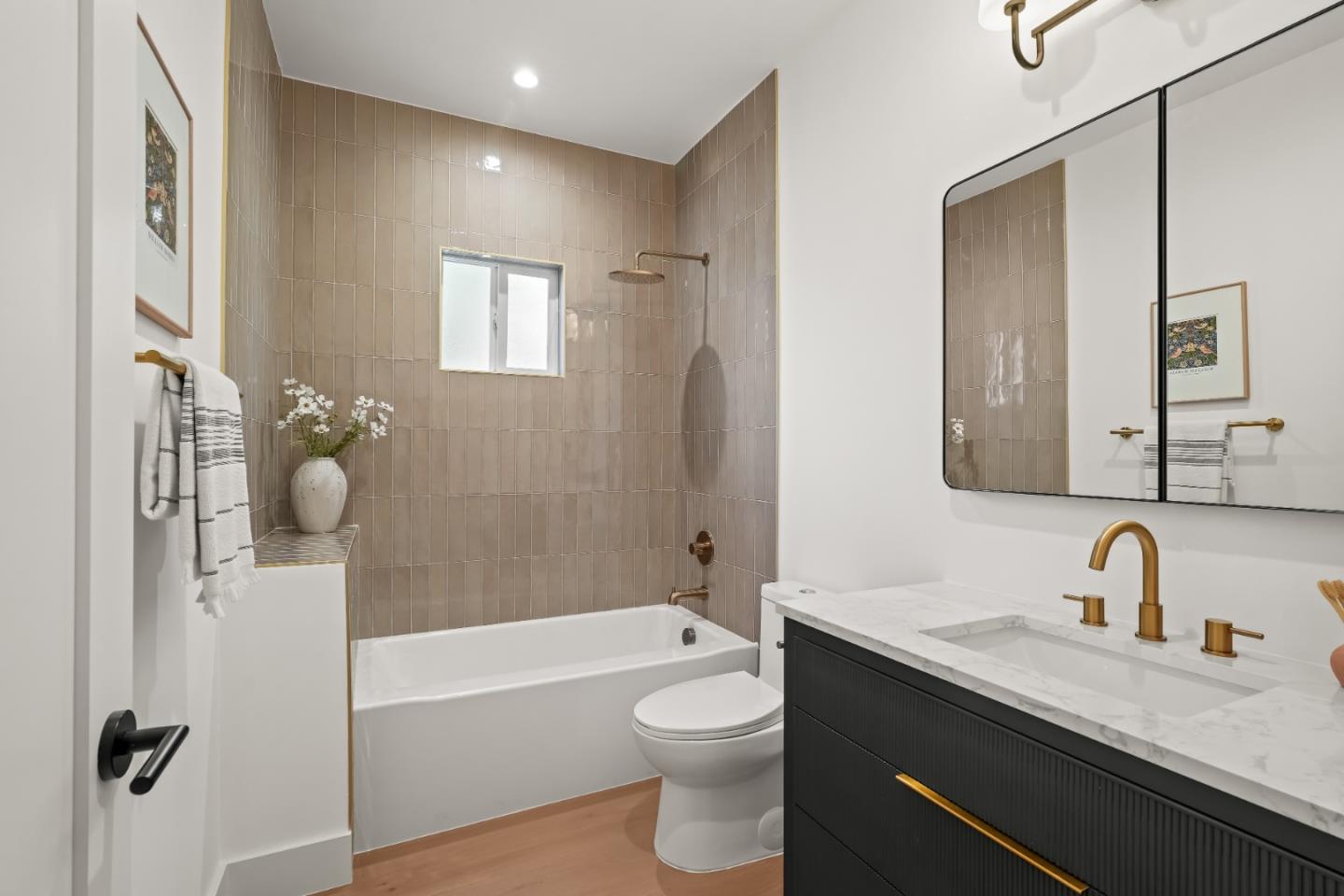 Detail Gallery Image 23 of 67 For 876 San Felipe Ave, San Bruno,  CA 94066 - 4 Beds | 4 Baths