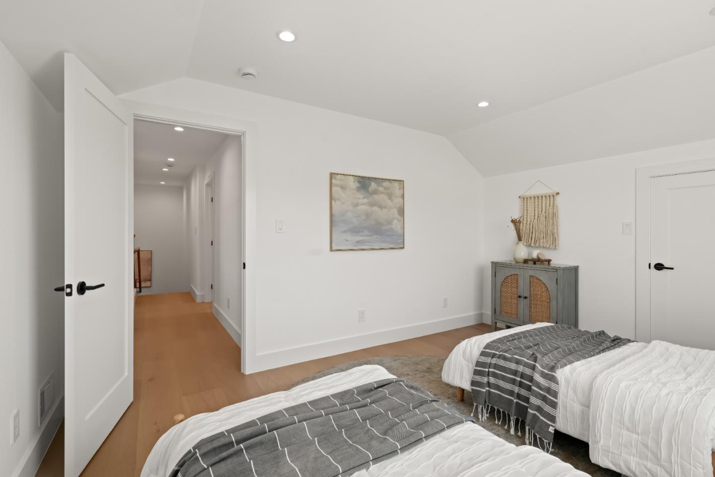 Detail Gallery Image 54 of 67 For 876 San Felipe Ave, San Bruno,  CA 94066 - 4 Beds | 4 Baths