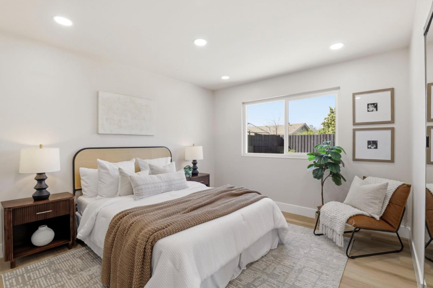 Detail Gallery Image 14 of 24 For 2363 Brushglen Way, San Jose,  CA 95133 - 3 Beds | 2 Baths