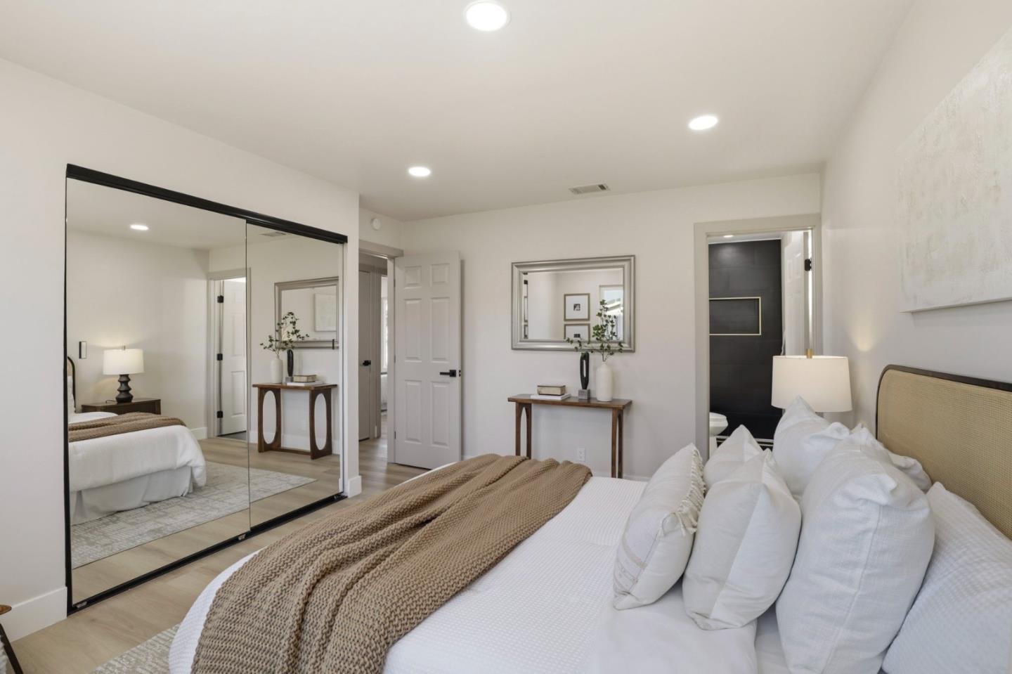 Detail Gallery Image 15 of 24 For 2363 Brushglen Way, San Jose,  CA 95133 - 3 Beds | 2 Baths