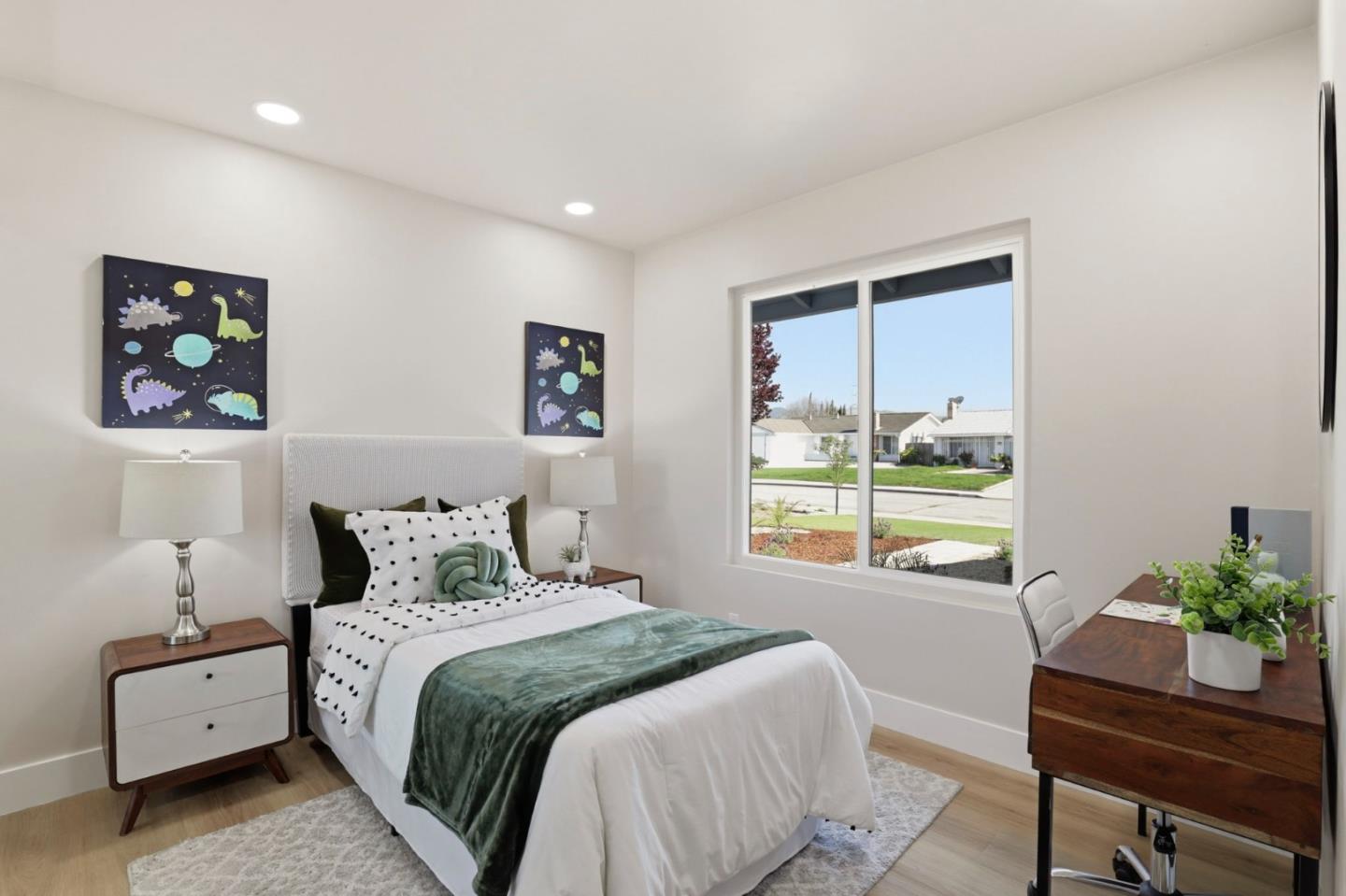 Detail Gallery Image 18 of 24 For 2363 Brushglen Way, San Jose,  CA 95133 - 3 Beds | 2 Baths