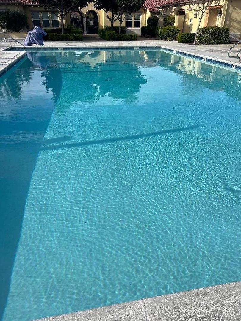 Detail Gallery Image 37 of 52 For 554 Dovecote Ln #2,  Livermore,  CA 94551 - 2 Beds | 2 Baths