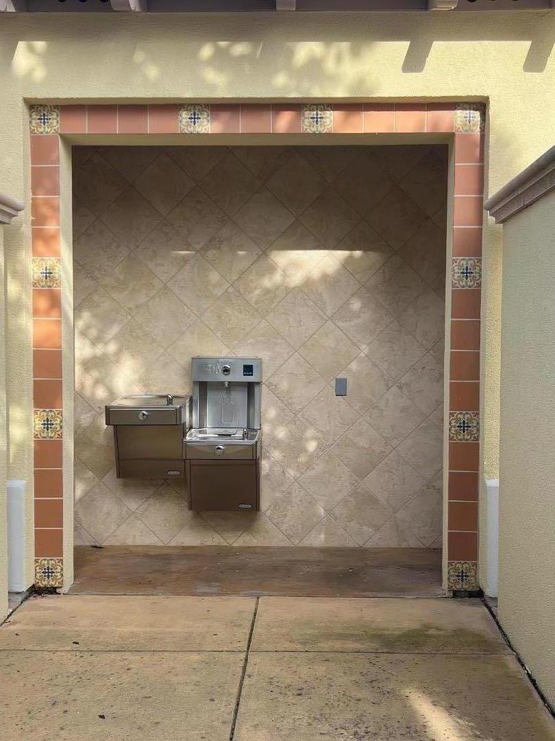 Detail Gallery Image 40 of 52 For 554 Dovecote Ln #2,  Livermore,  CA 94551 - 2 Beds | 2 Baths