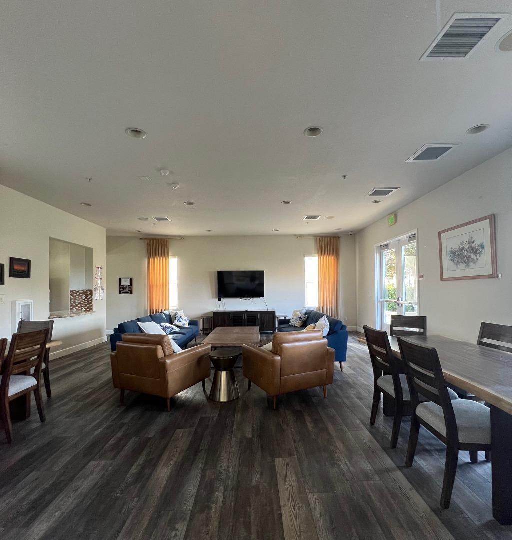 Detail Gallery Image 52 of 52 For 554 Dovecote Ln #2,  Livermore,  CA 94551 - 2 Beds | 2 Baths