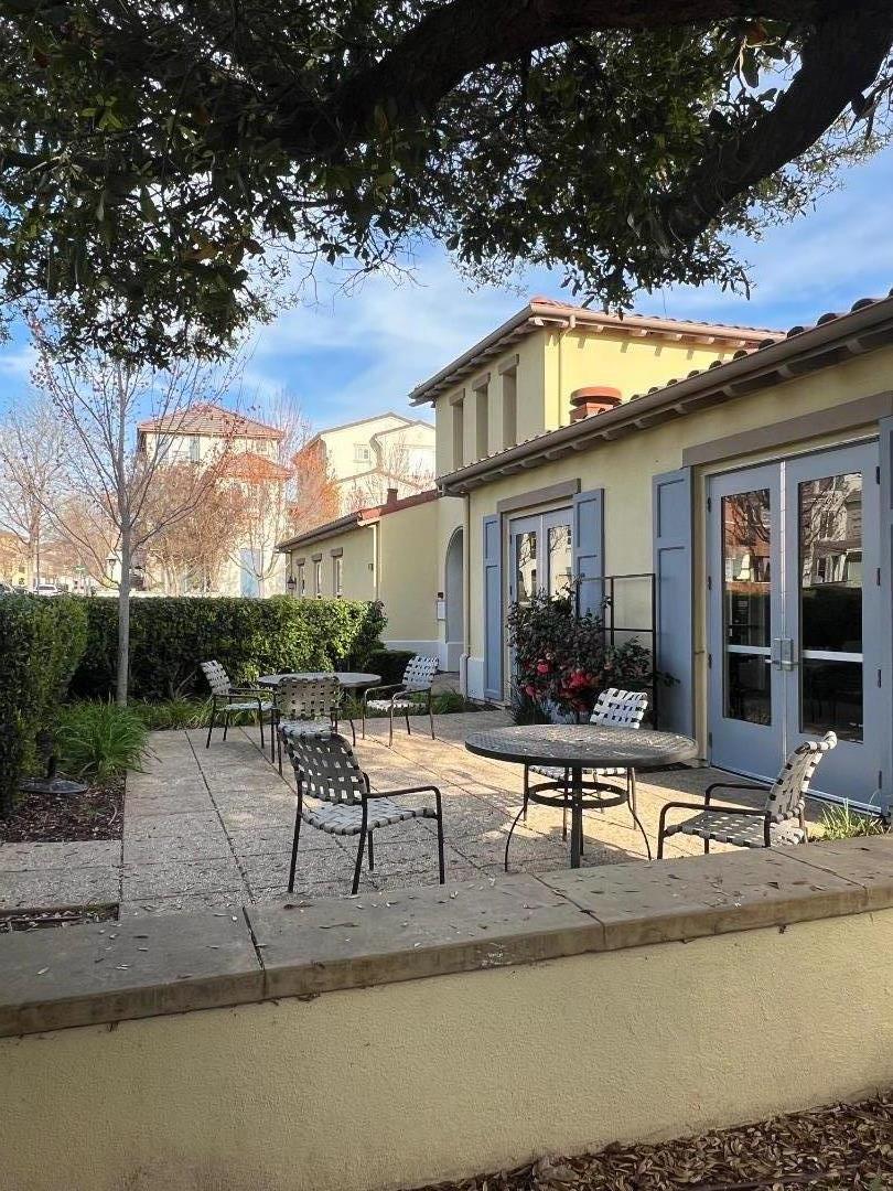 Detail Gallery Image 53 of 56 For 554 Dovecote Ln #2,  Livermore,  CA 94551 - 2 Beds | 2 Baths