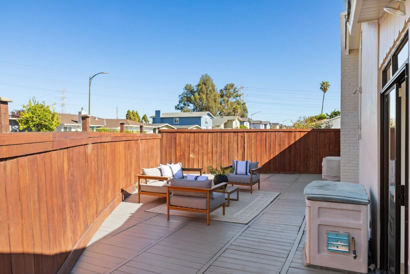 Detail Gallery Image 49 of 74 For 239 Prague St, San Mateo,  CA 94401 - 3 Beds | 2 Baths