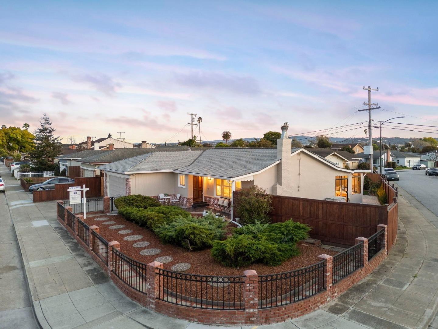 Detail Gallery Image 69 of 74 For 239 Prague St, San Mateo,  CA 94401 - 3 Beds | 2 Baths