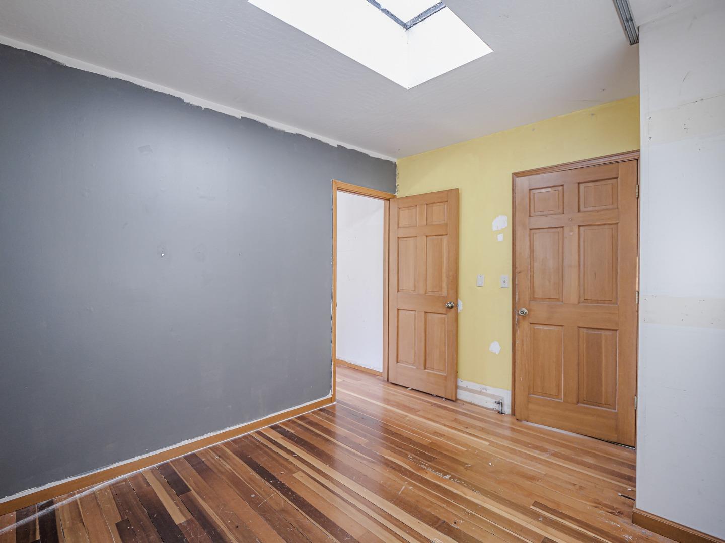 Detail Gallery Image 51 of 59 For 2004 Ocean Street Ext, Santa Cruz,  CA 95060 - 4 Beds | 2/1 Baths