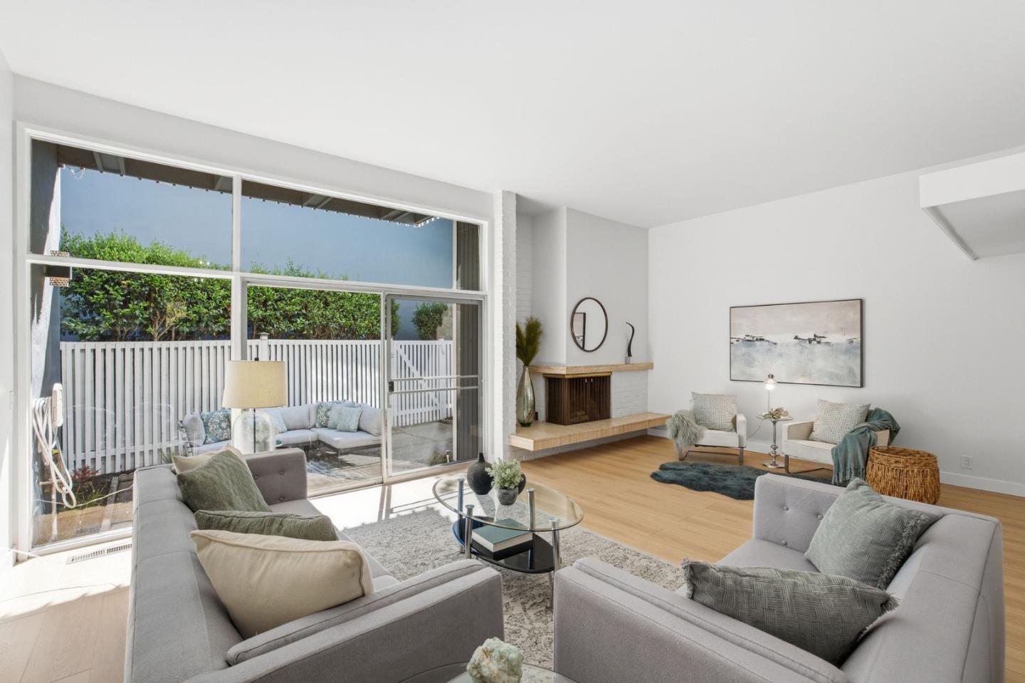 Detail Gallery Image 22 of 67 For 315 Carlos Ave, Redwood City,  CA 94061 - 3 Beds | 2/1 Baths