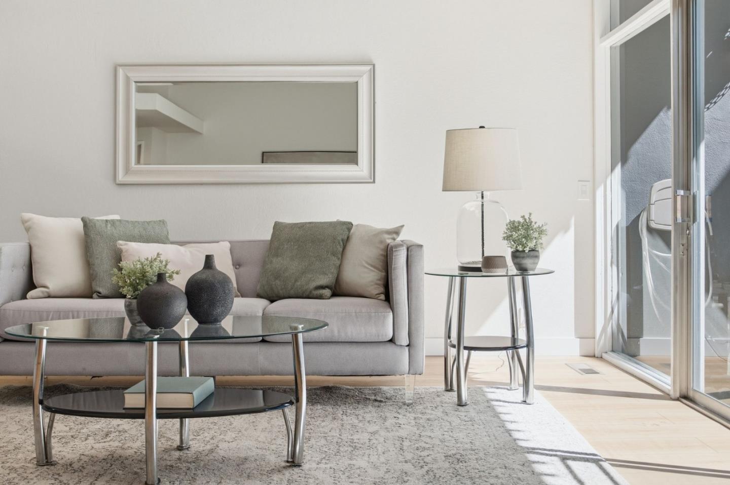 Detail Gallery Image 26 of 67 For 315 Carlos Ave, Redwood City,  CA 94061 - 3 Beds | 2/1 Baths