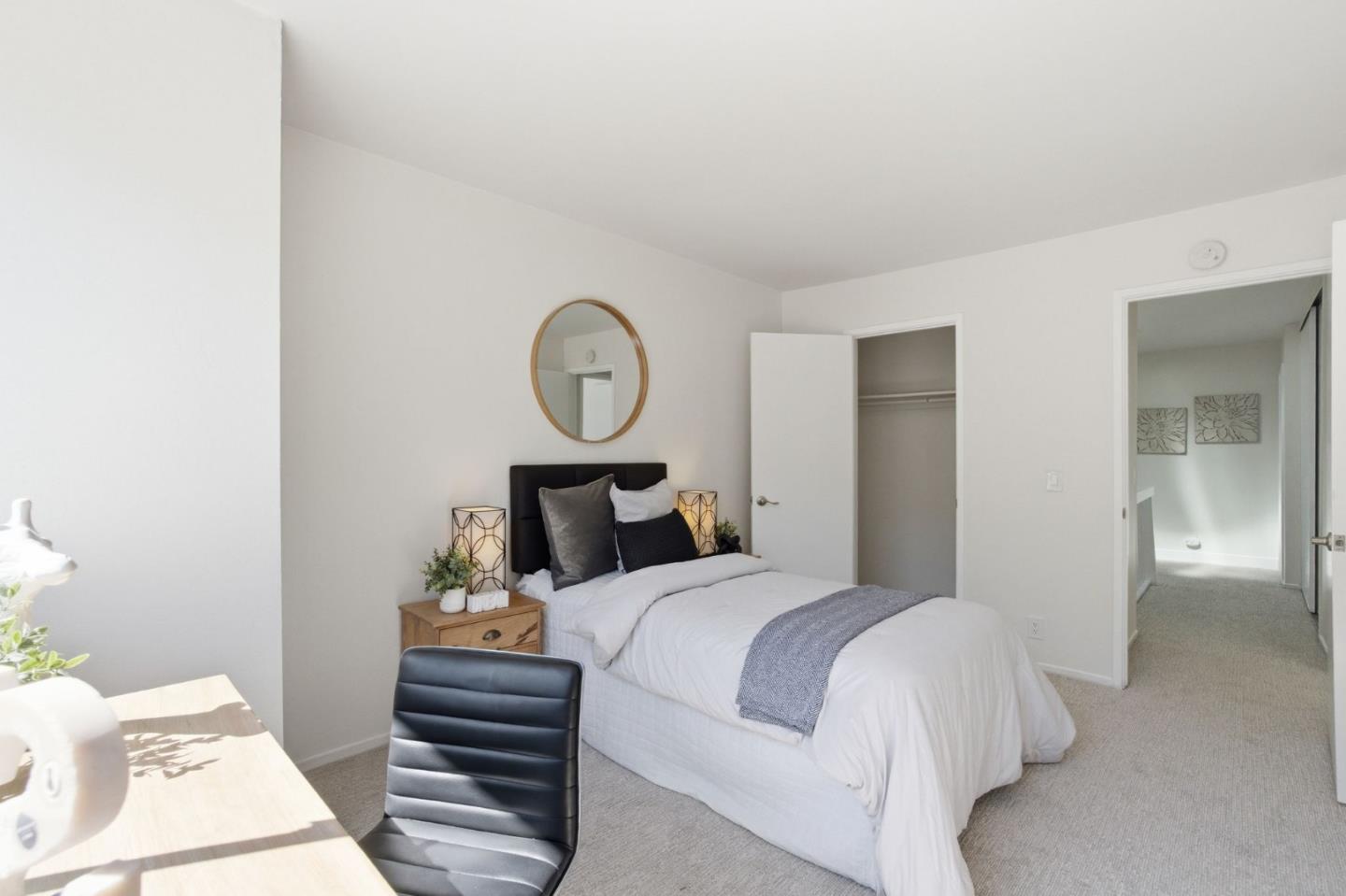 Detail Gallery Image 33 of 67 For 315 Carlos Ave, Redwood City,  CA 94061 - 3 Beds | 2/1 Baths