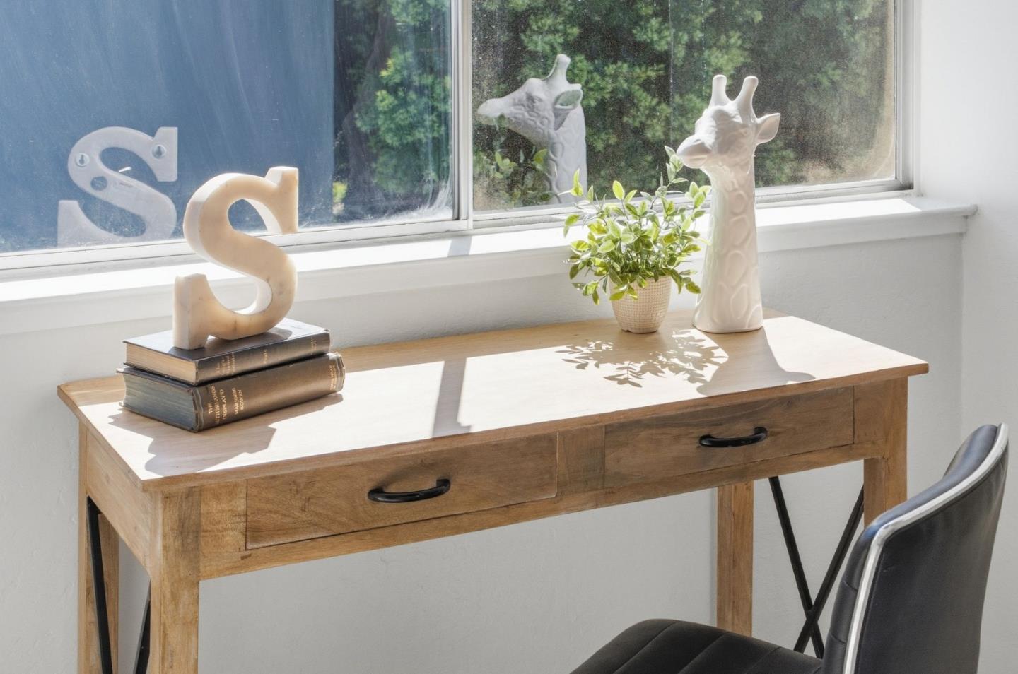 Detail Gallery Image 34 of 67 For 315 Carlos Ave, Redwood City,  CA 94061 - 3 Beds | 2/1 Baths