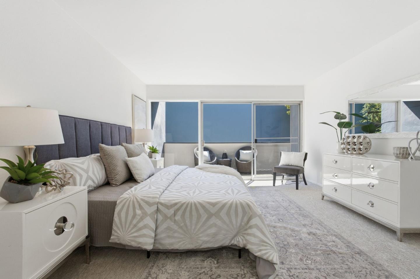 Detail Gallery Image 37 of 67 For 315 Carlos Ave, Redwood City,  CA 94061 - 3 Beds | 2/1 Baths