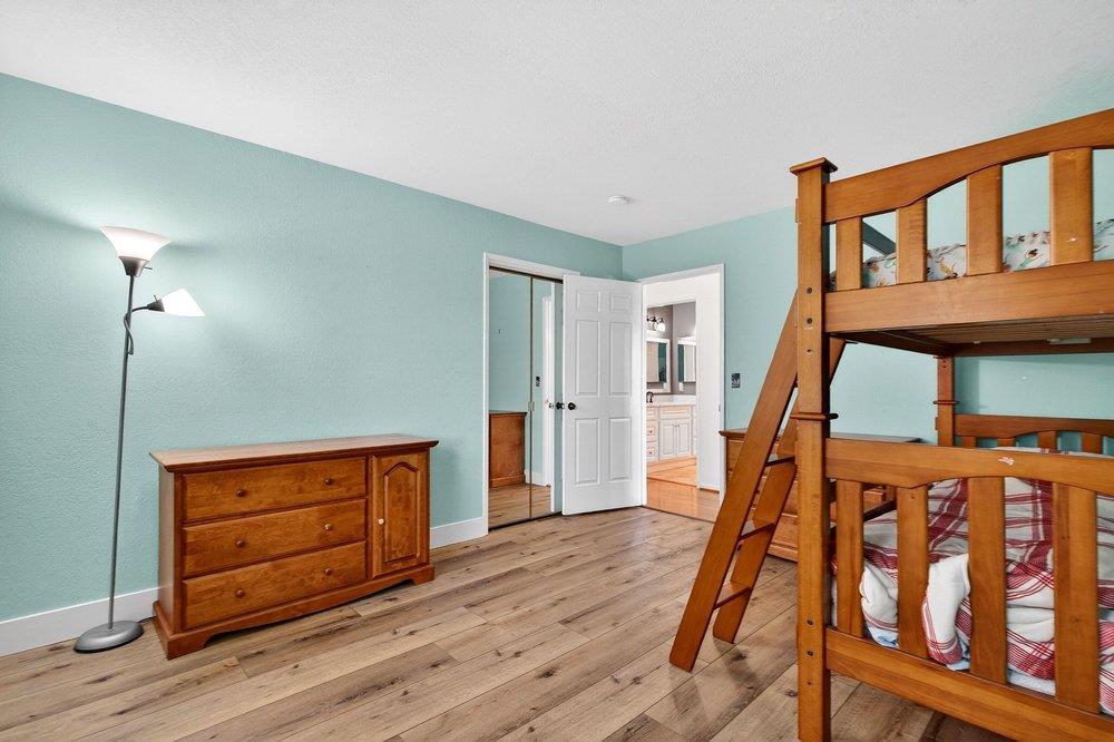 Detail Gallery Image 32 of 75 For 913 Ridgemark Dr, Hollister,  CA 95023 - 3 Beds | 2/1 Baths