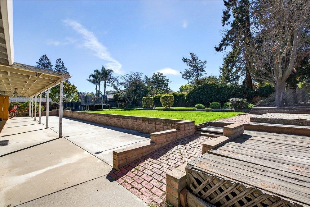 Detail Gallery Image 39 of 75 For 913 Ridgemark Dr, Hollister,  CA 95023 - 3 Beds | 2/1 Baths