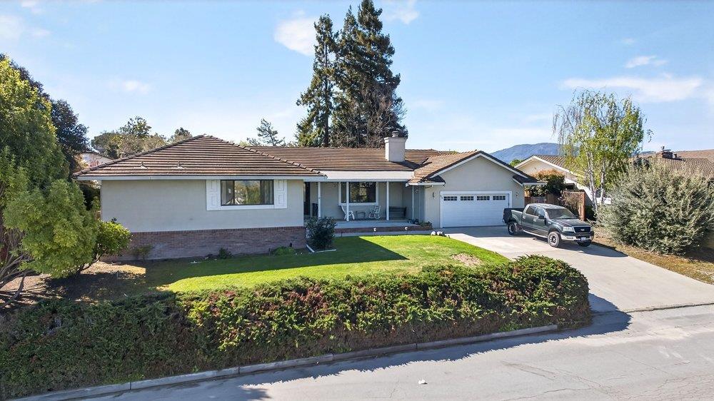 Detail Gallery Image 50 of 75 For 913 Ridgemark Dr, Hollister,  CA 95023 - 3 Beds | 2/1 Baths