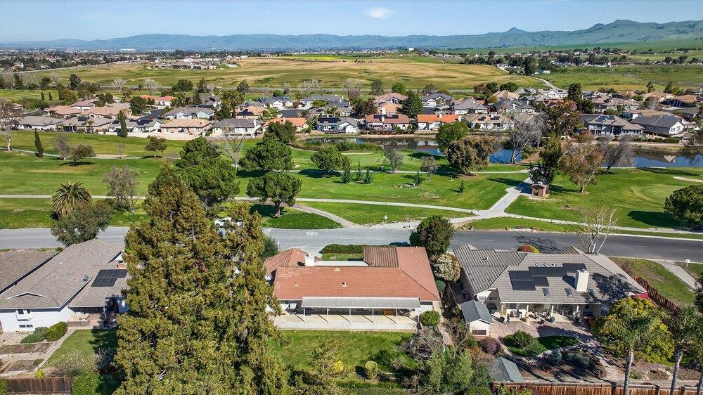 Detail Gallery Image 55 of 75 For 913 Ridgemark Dr, Hollister,  CA 95023 - 3 Beds | 2/1 Baths