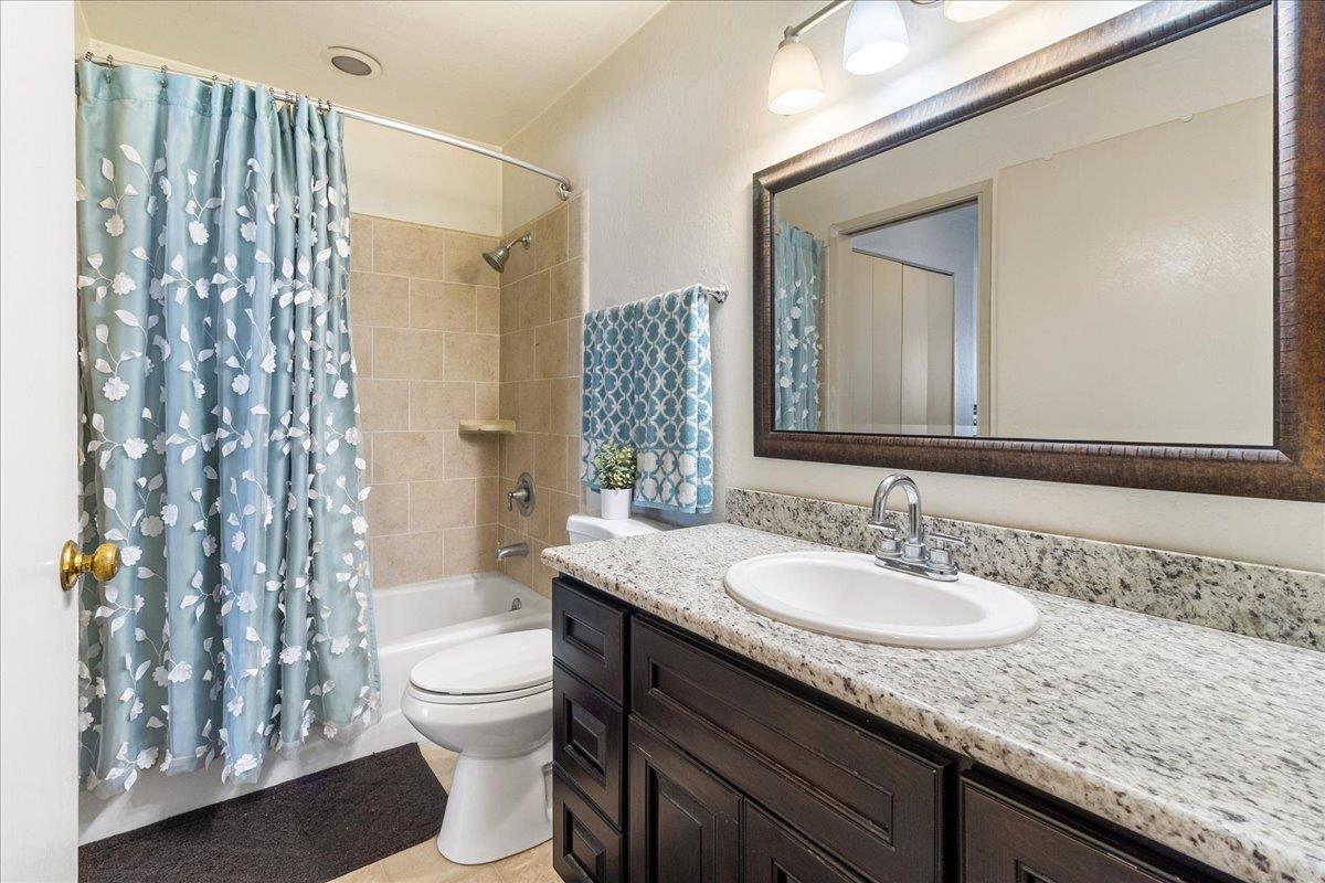 Detail Gallery Image 17 of 25 For 201 Silver Leaf Dr a,  Watsonville,  CA 95076 - 2 Beds | 1/1 Baths