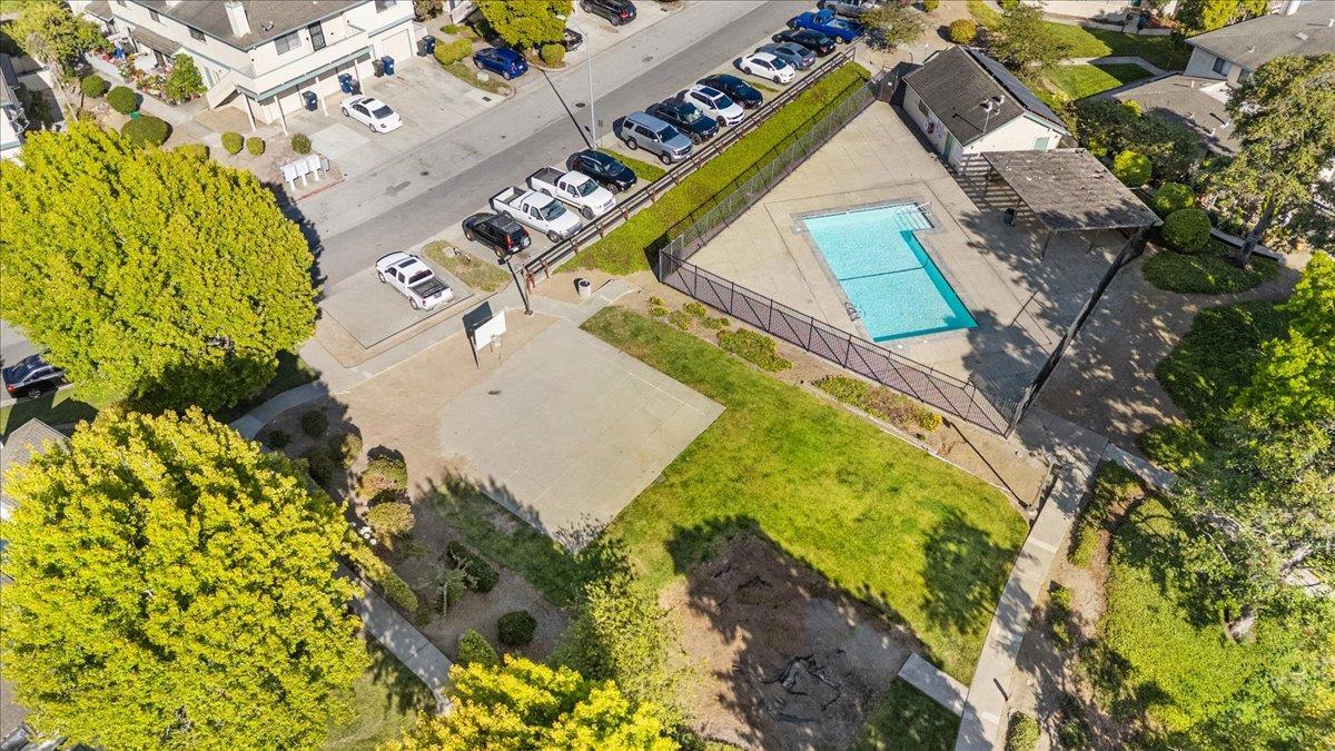 Detail Gallery Image 21 of 25 For 201 Silver Leaf Dr a,  Watsonville,  CA 95076 - 2 Beds | 1/1 Baths