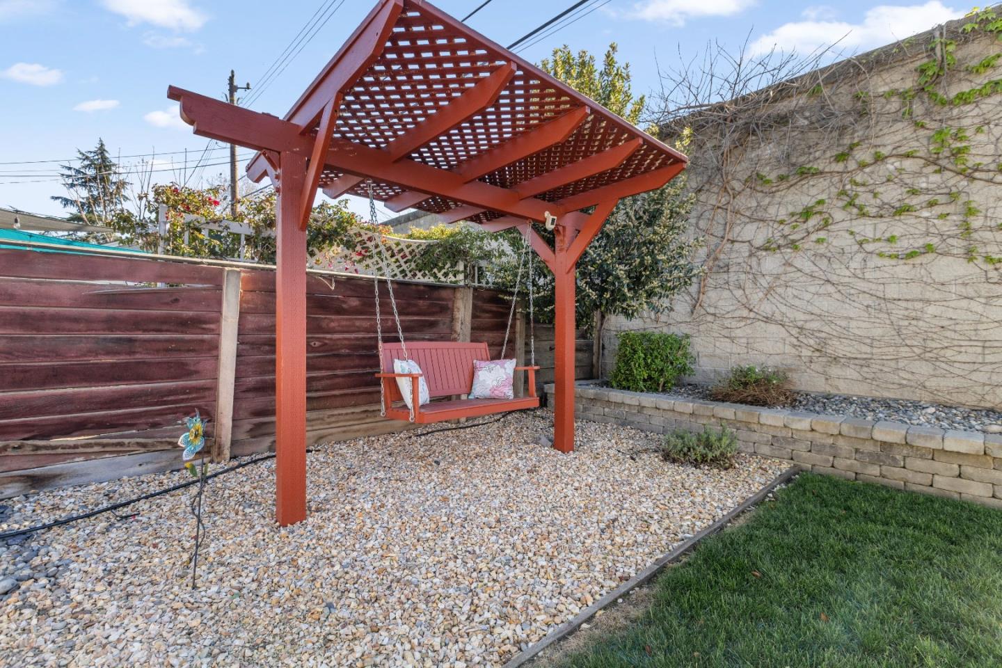 Detail Gallery Image 20 of 29 For 1491 San Juan Ave, San Jose,  CA 95110 - 3 Beds | 2 Baths