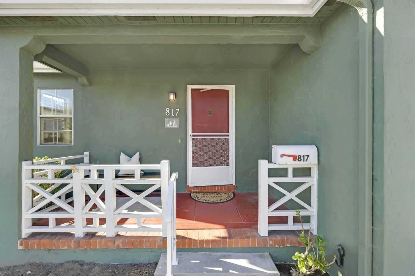 Detail Gallery Image 16 of 22 For 817 Circle Ct, South San Francisco,  CA 94080 - 4 Beds | 1 Baths