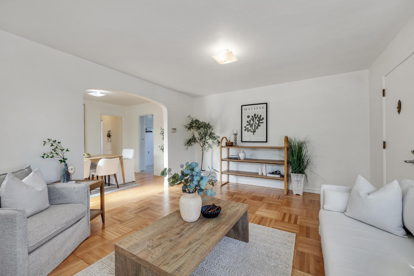 Detail Gallery Image 2 of 22 For 817 Circle Ct, South San Francisco,  CA 94080 - 4 Beds | 1 Baths