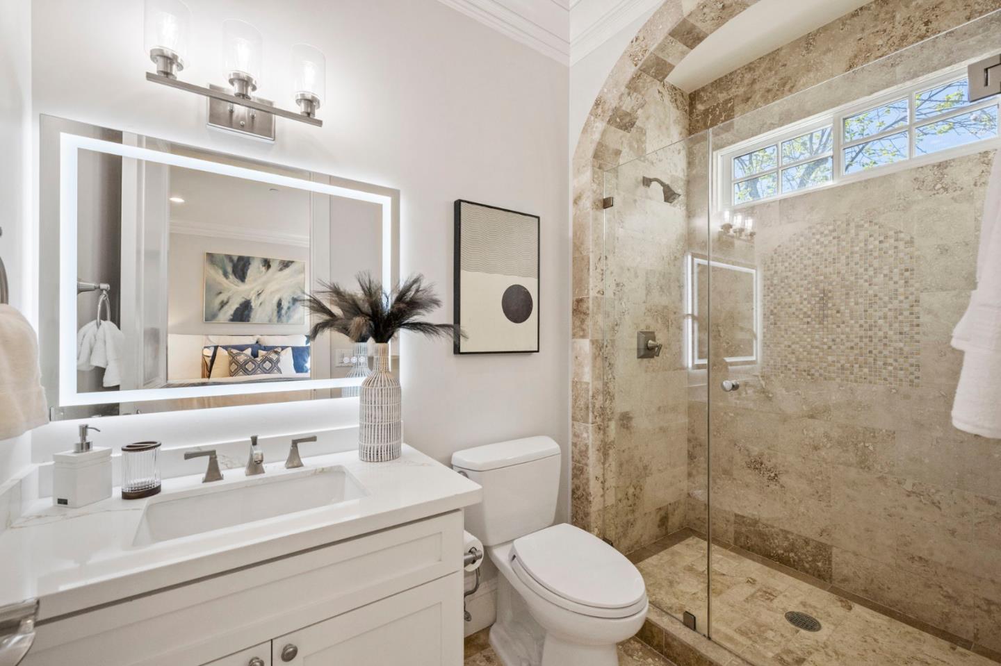 Detail Gallery Image 32 of 84 For 1425 Benito Ave, Burlingame,  CA 94010 - 5 Beds | 4/1 Baths