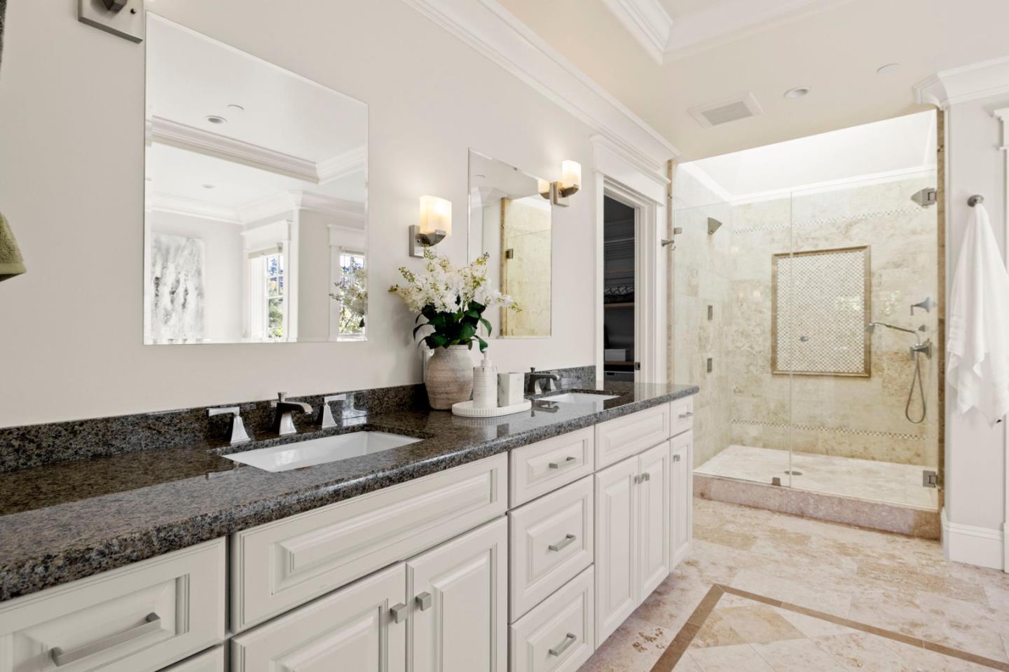 Detail Gallery Image 43 of 84 For 1425 Benito Ave, Burlingame,  CA 94010 - 5 Beds | 4/1 Baths