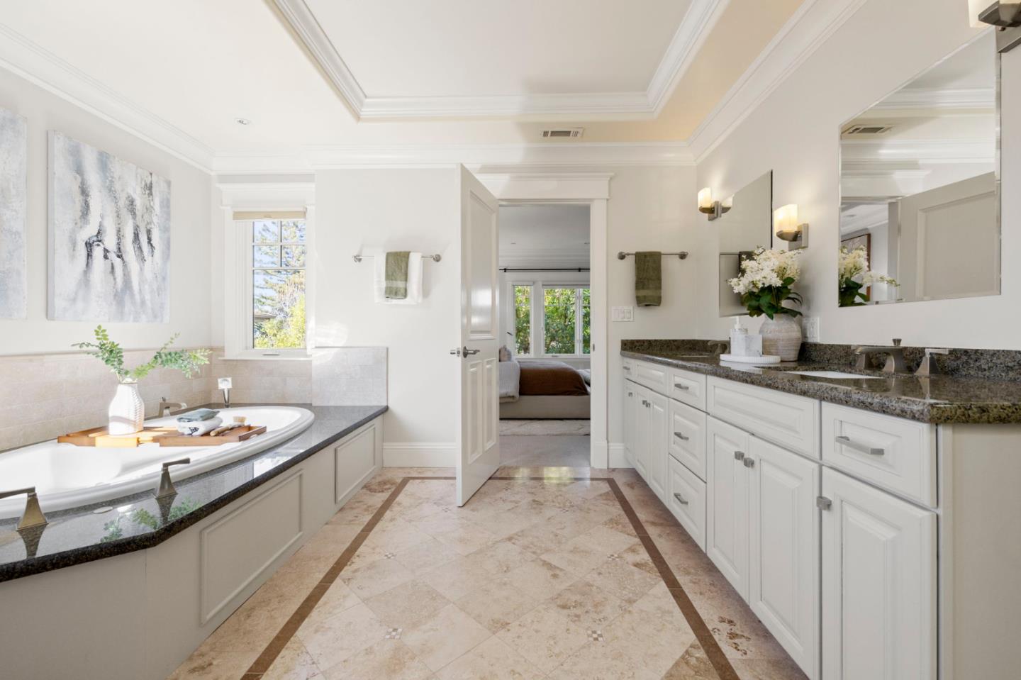 Detail Gallery Image 44 of 84 For 1425 Benito Ave, Burlingame,  CA 94010 - 5 Beds | 4/1 Baths