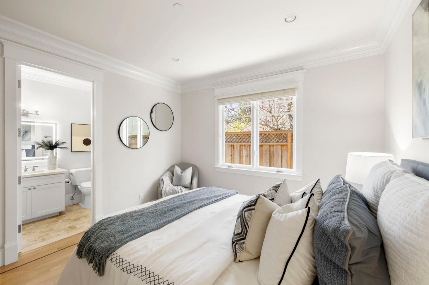 Detail Gallery Image 57 of 84 For 1425 Benito Ave, Burlingame,  CA 94010 - 5 Beds | 4/1 Baths