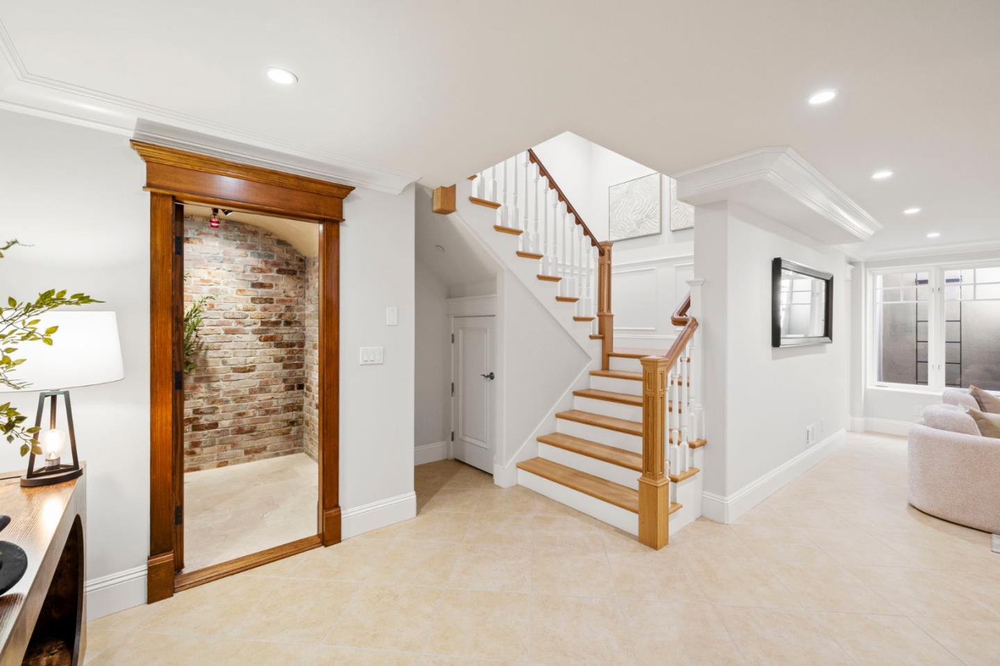 Detail Gallery Image 60 of 84 For 1425 Benito Ave, Burlingame,  CA 94010 - 5 Beds | 4/1 Baths