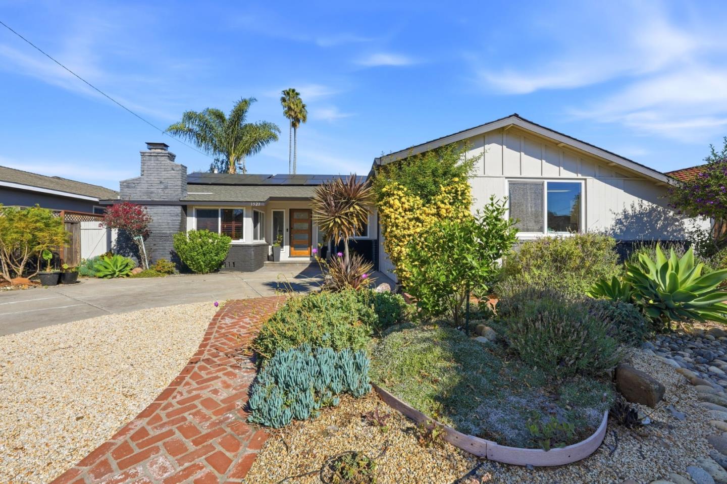 Detail Gallery Image 2 of 57 For 1523 Shaw Dr, San Jose,  CA 95118 - 4 Beds | 2/1 Baths