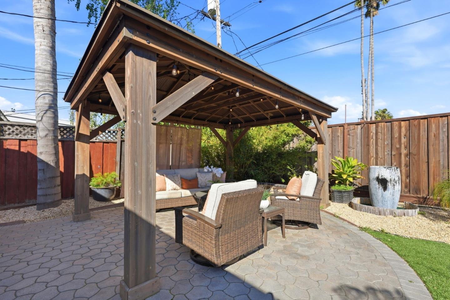 Detail Gallery Image 37 of 57 For 1523 Shaw Dr, San Jose,  CA 95118 - 4 Beds | 2/1 Baths