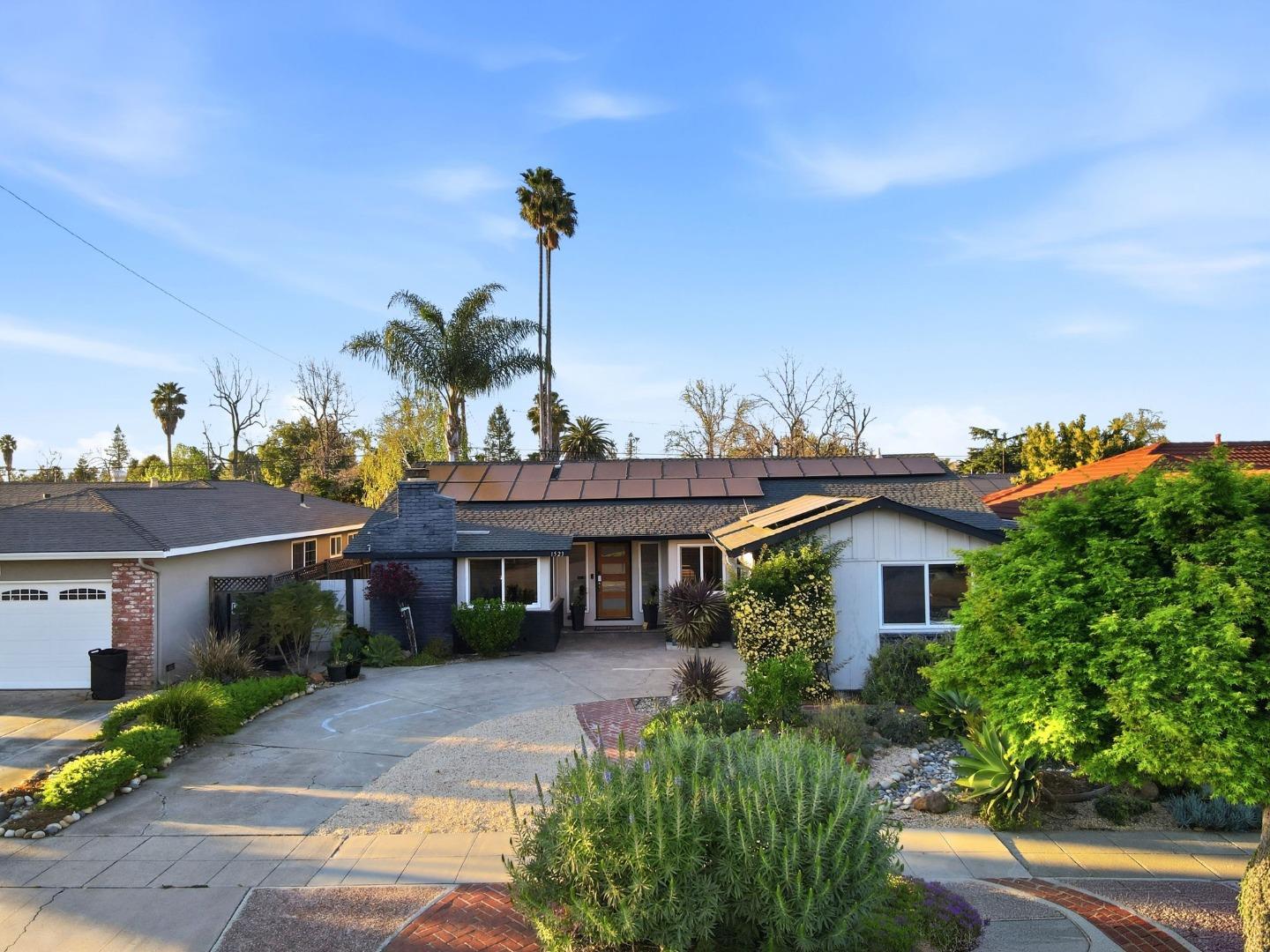 Detail Gallery Image 47 of 57 For 1523 Shaw Dr, San Jose,  CA 95118 - 4 Beds | 2/1 Baths